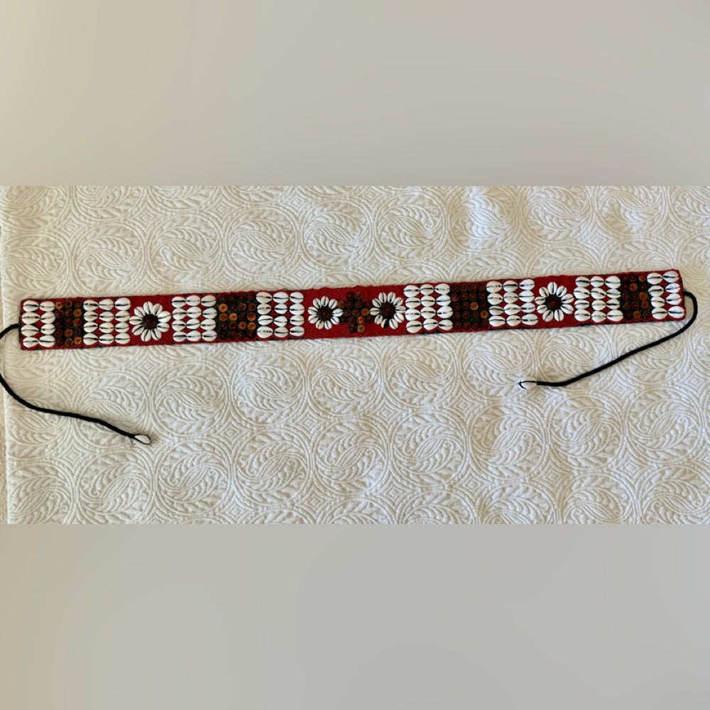 Red and White Handmade Artisan Beaded Belt - Picture 4 of 12